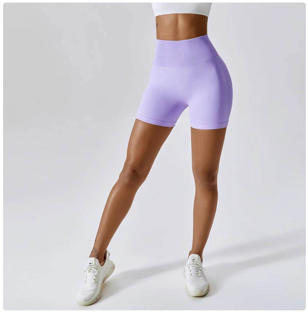 GYMBABE CurveLift Short
