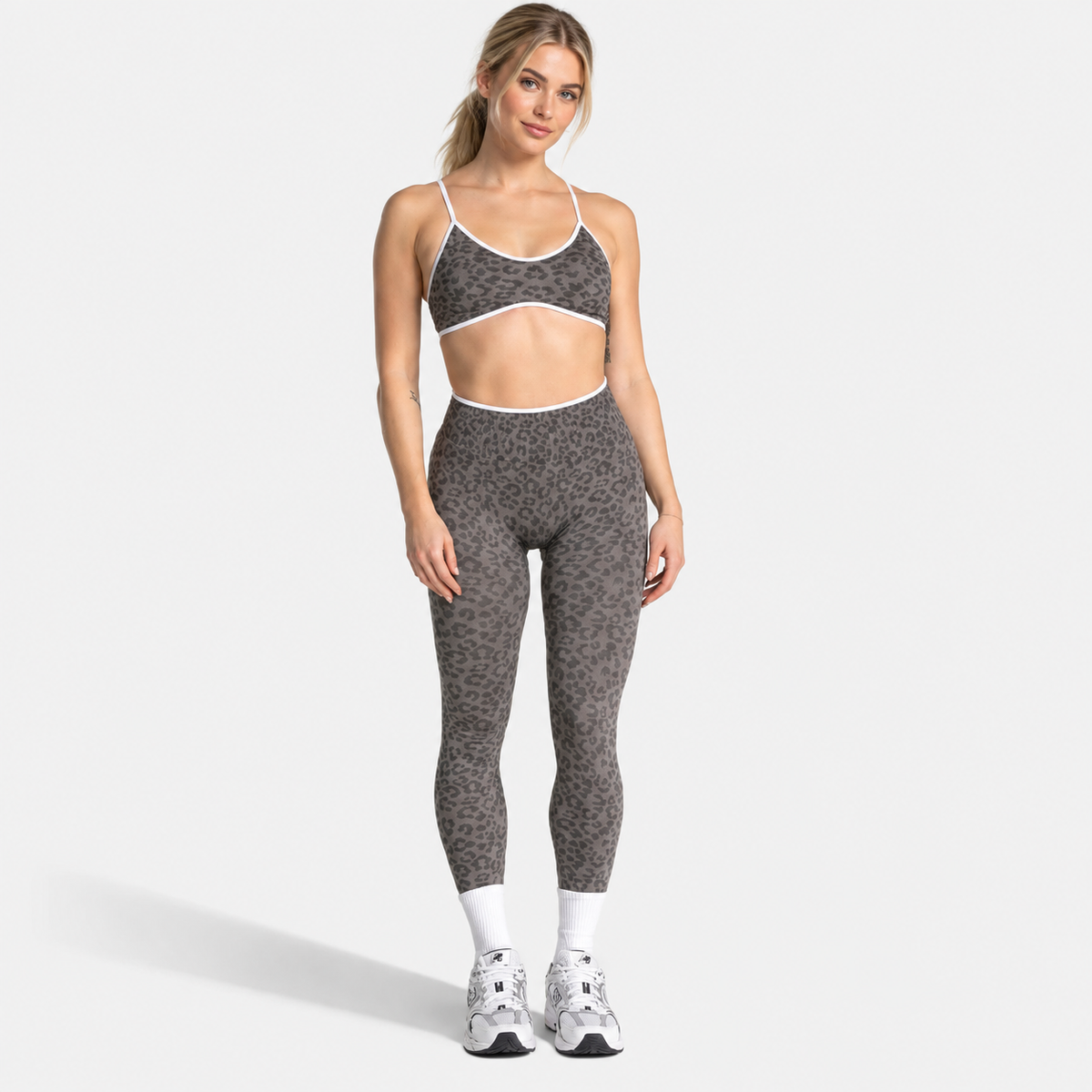 GYMBABE LEOPARD SEAMLESS SET