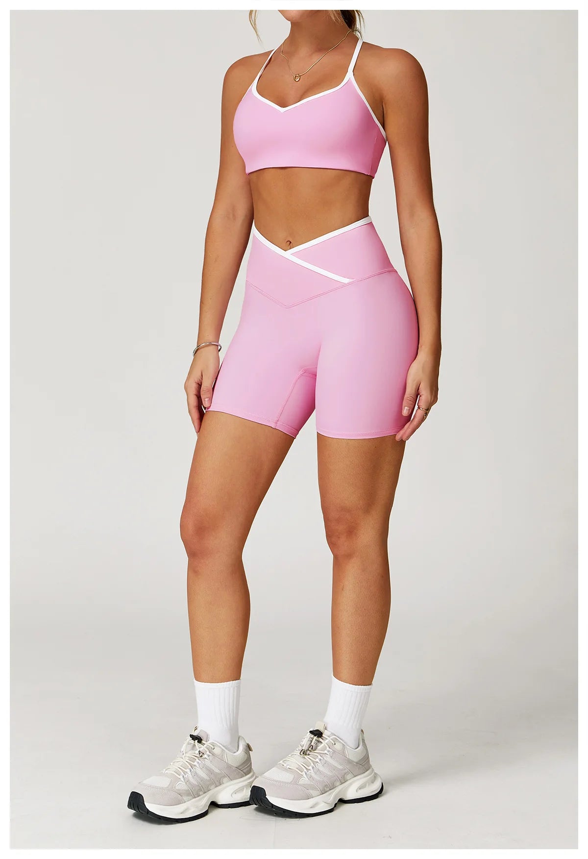GYMBABE Contour Short Set