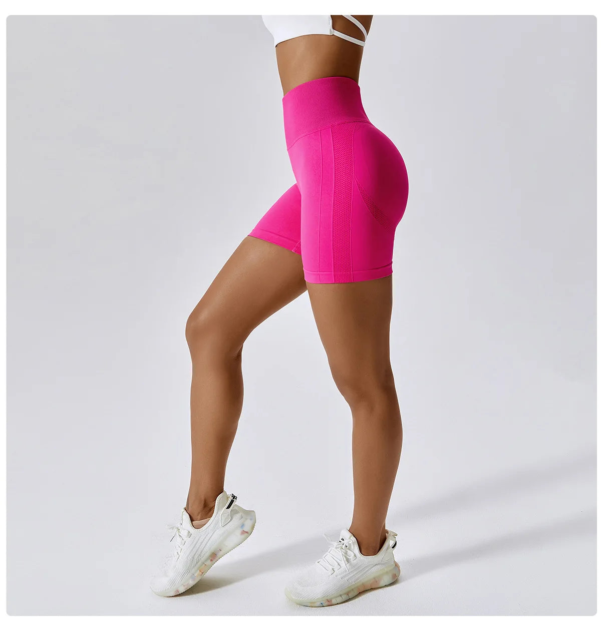 GYMBABE CurveLift Short