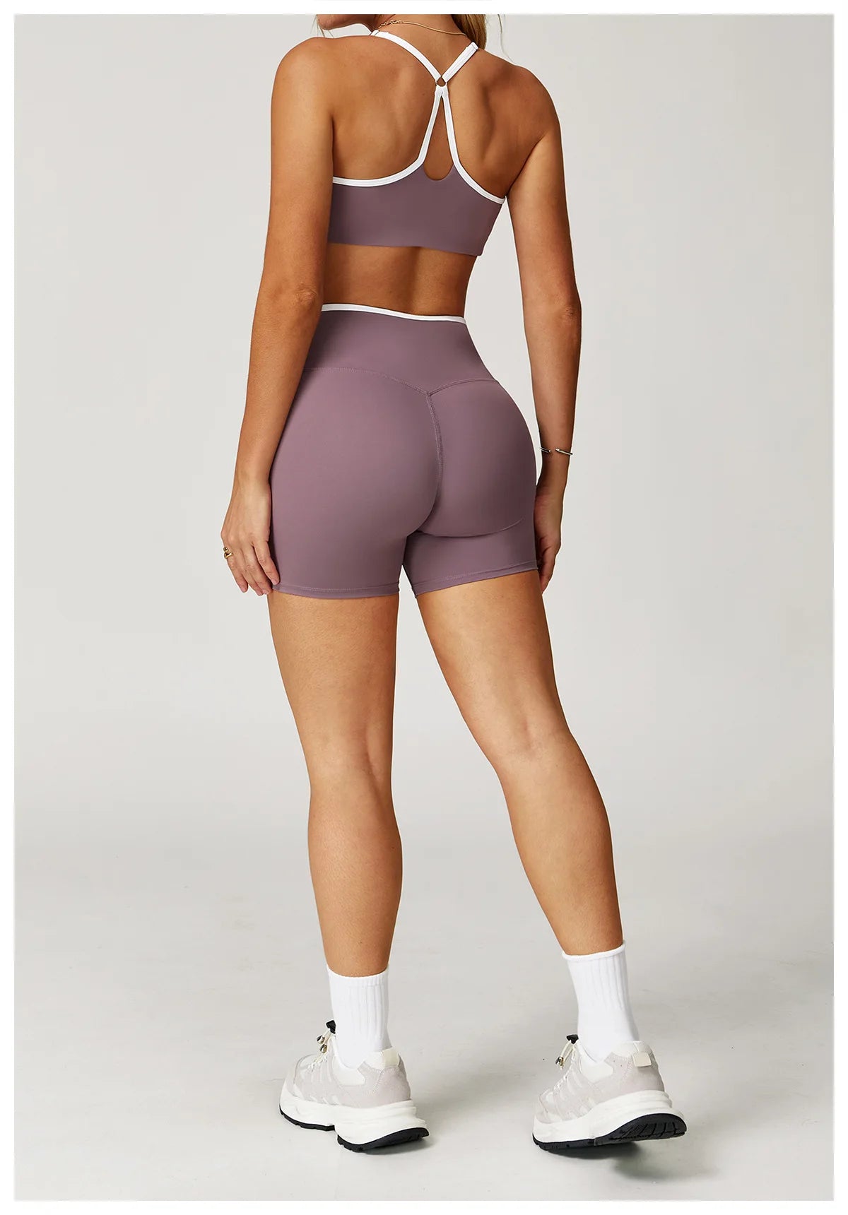 GYMBABE Contour Short Set